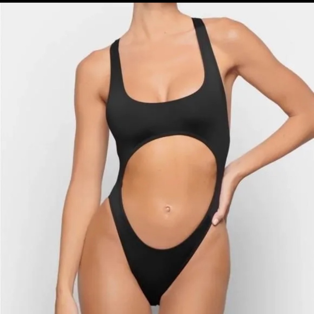 Skims Monokini One-Piece Swimsuit